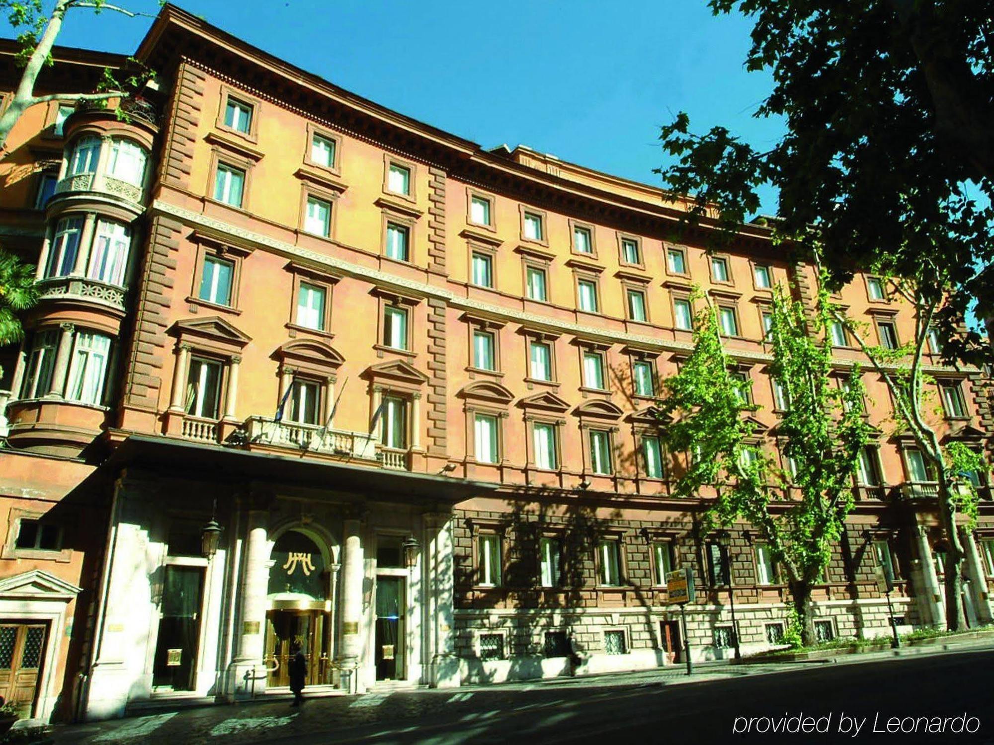Hotel Majestic Roma Esterno foto